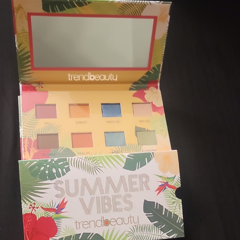 TrendBeauty Summer Vibes Eyeshadow Palette